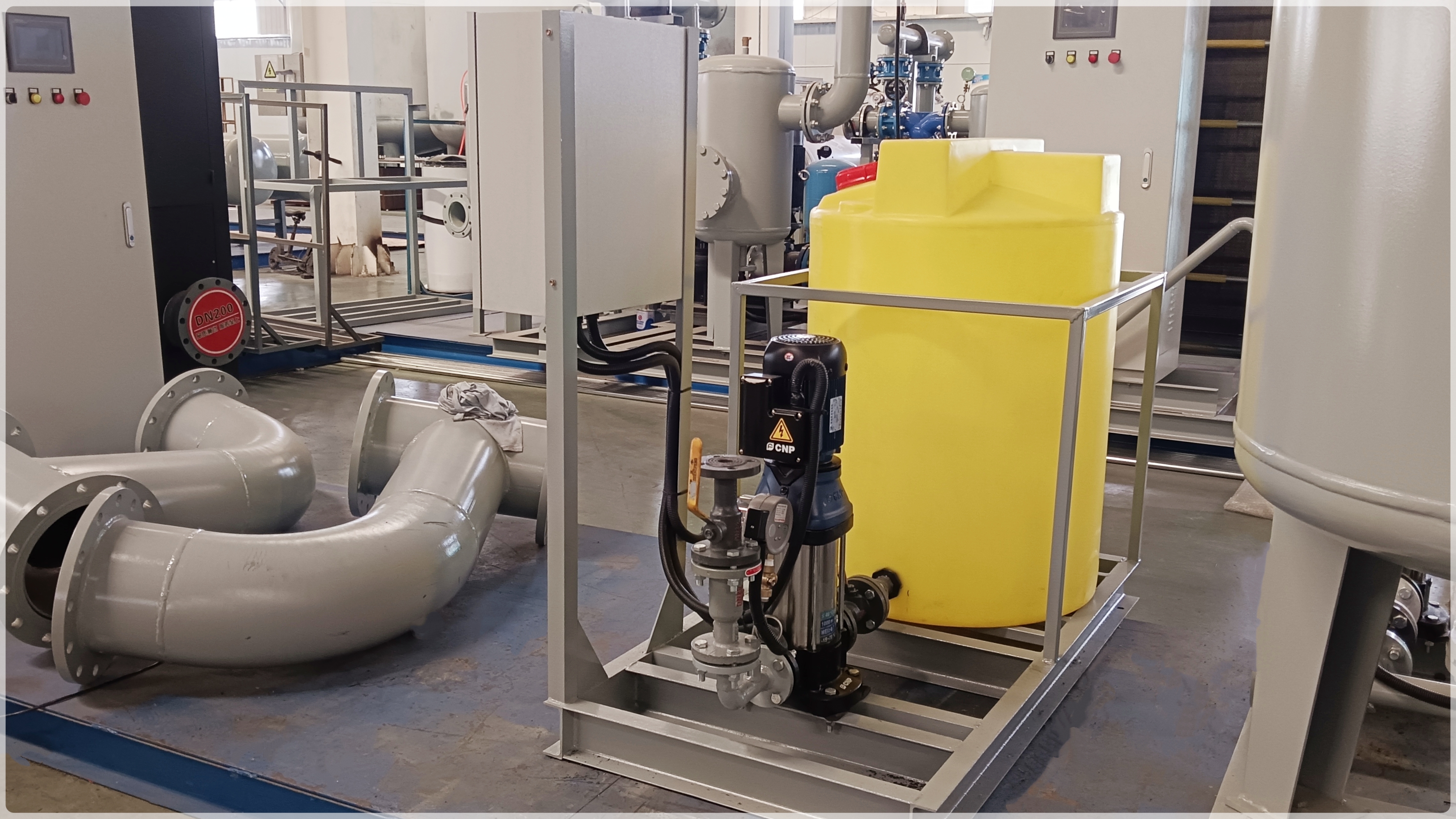 图6-乙二醇补充装置