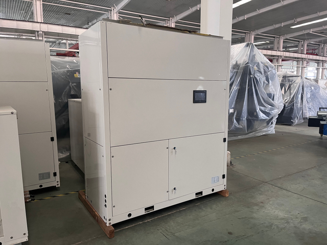 风管分体式机组 25kW-350kW 分体式空调机组